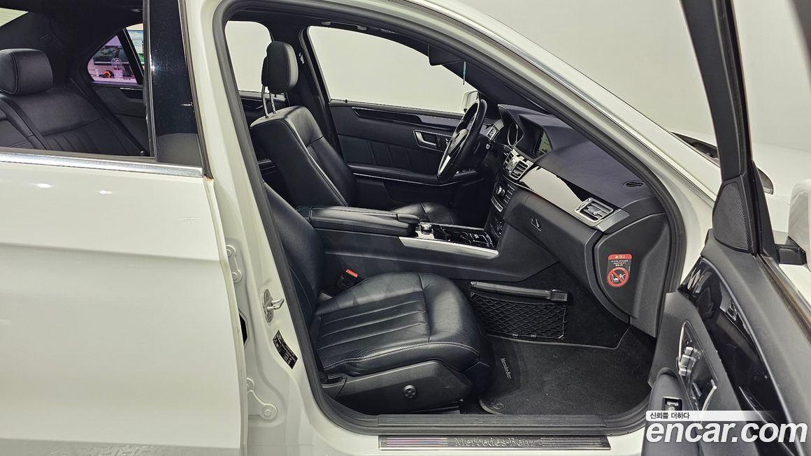 Mercedes-Benz E-Class 2015