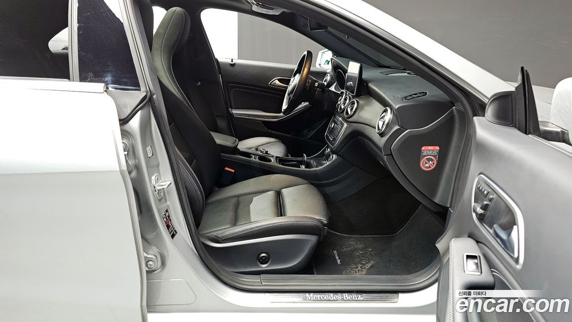 Mercedes-Benz CLA-Class 2016