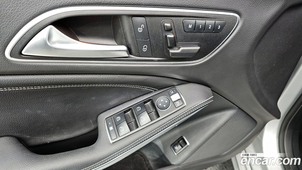 Mercedes-Benz CLA-Class 2016