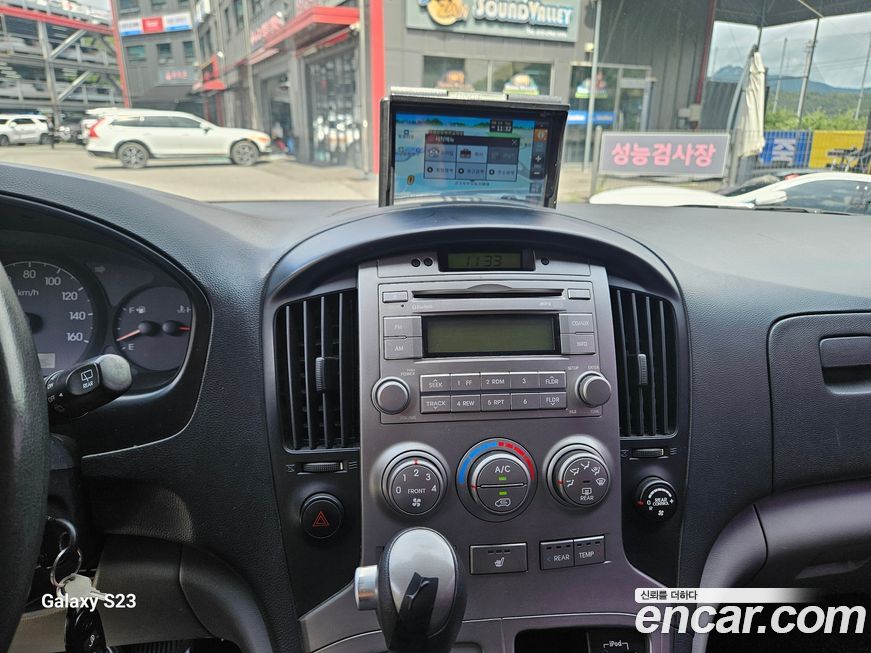 Hyundai Starex 2016