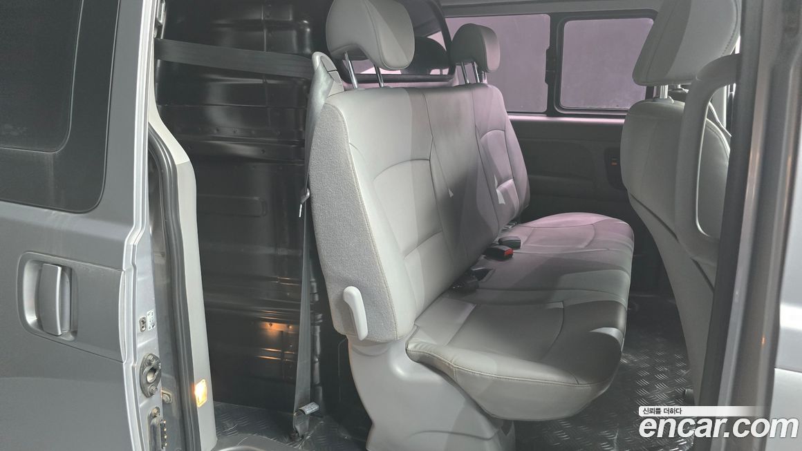 Hyundai Starex 2018