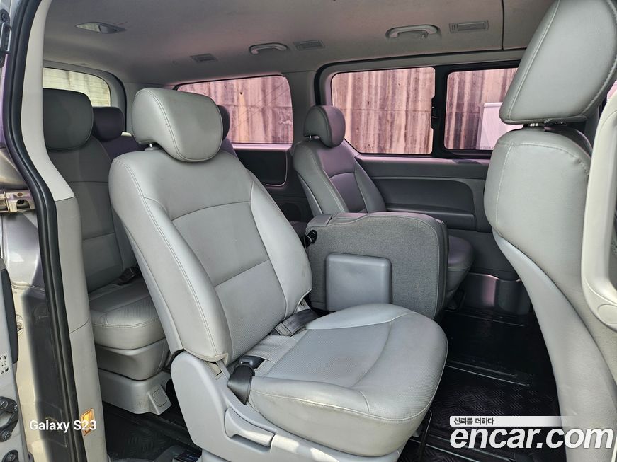 Hyundai Starex 2016