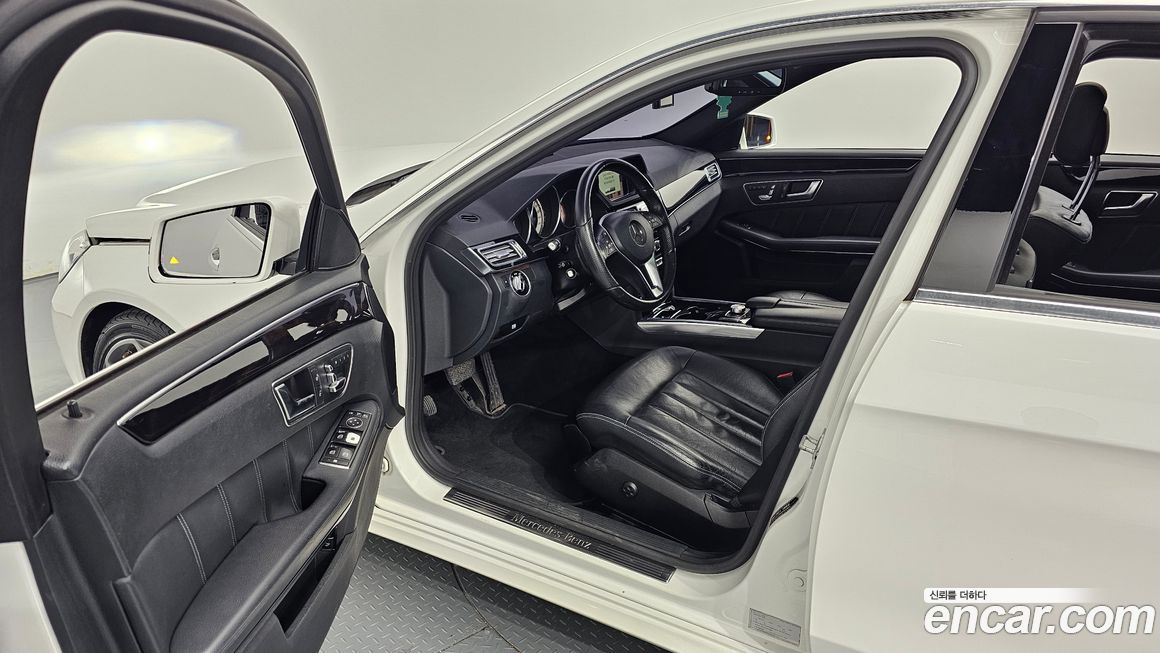 Mercedes-Benz E-Class 2015