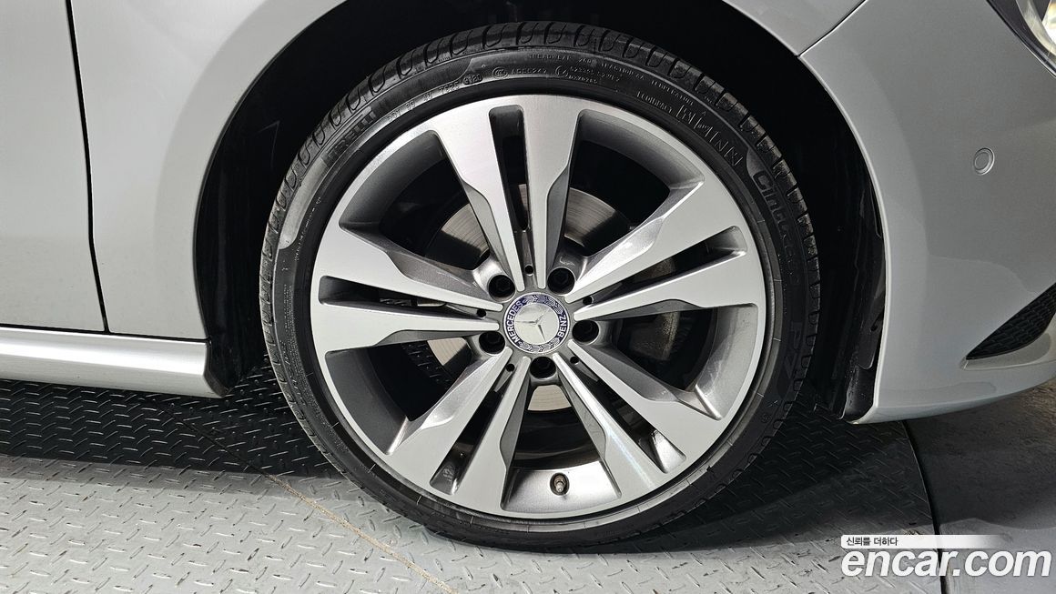 Mercedes-Benz CLA-Class 2016
