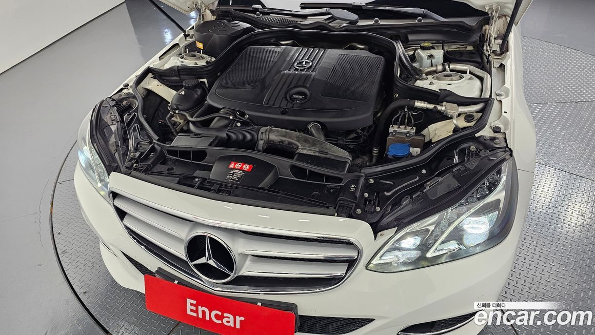 Mercedes-Benz E-Class 2015