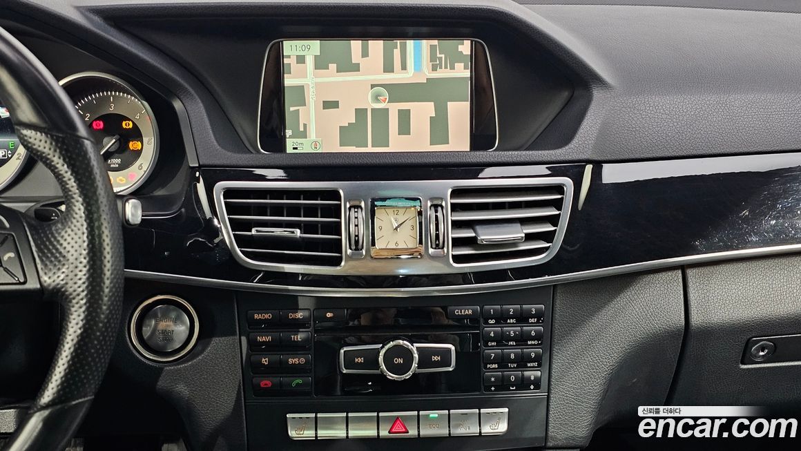 Mercedes-Benz E-Class 2015