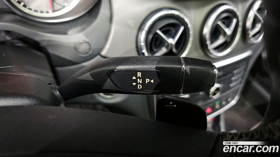 Mercedes-Benz CLA-Class 2016