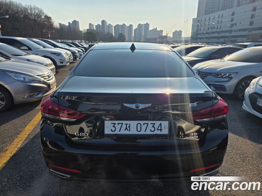 Hyundai Genesis 2016