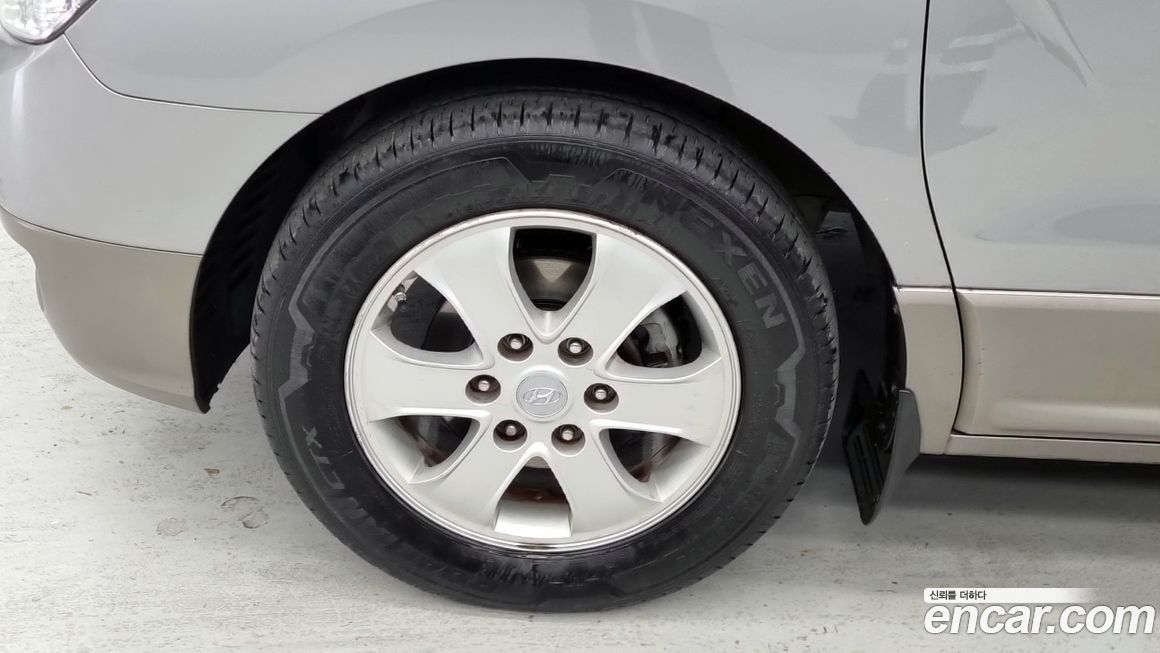 Hyundai Starex 2016