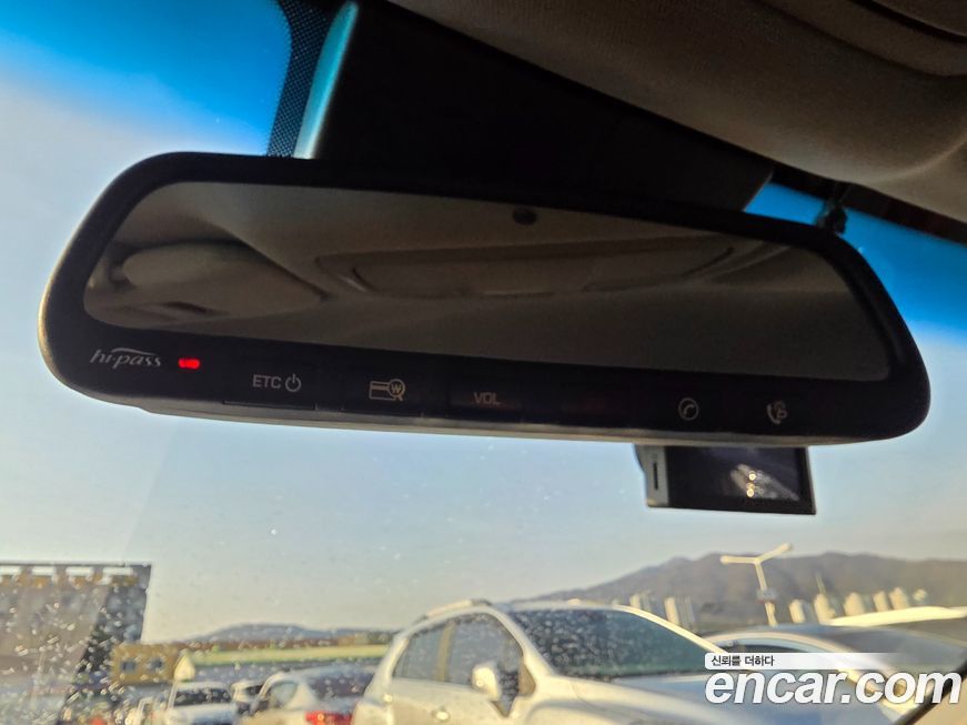 Hyundai Genesis 2016