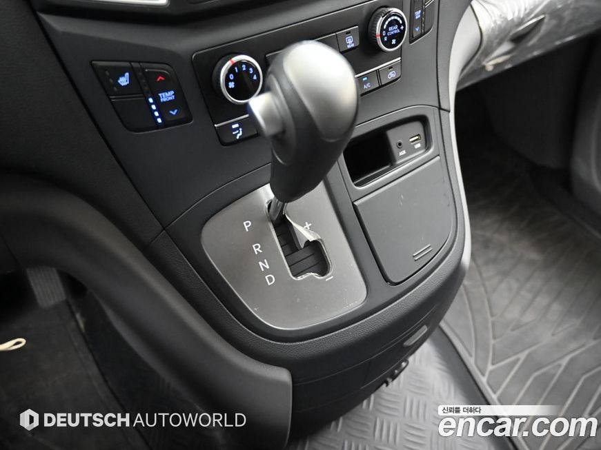 Hyundai Starex 2017