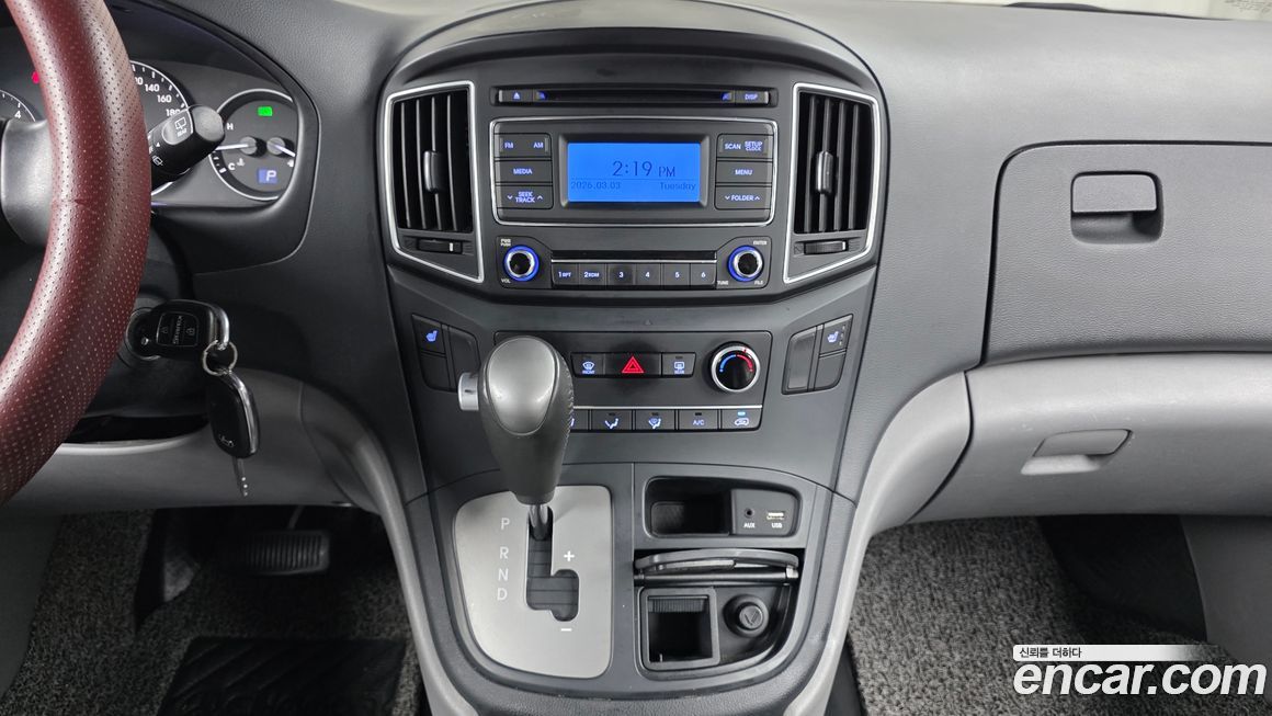 Hyundai Starex 2019