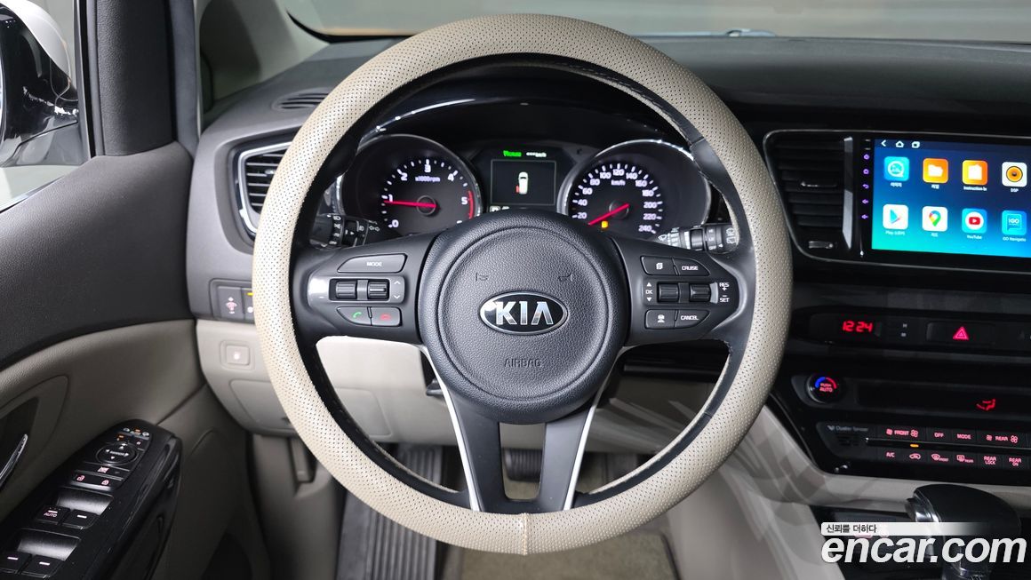 Kia Canival 2018