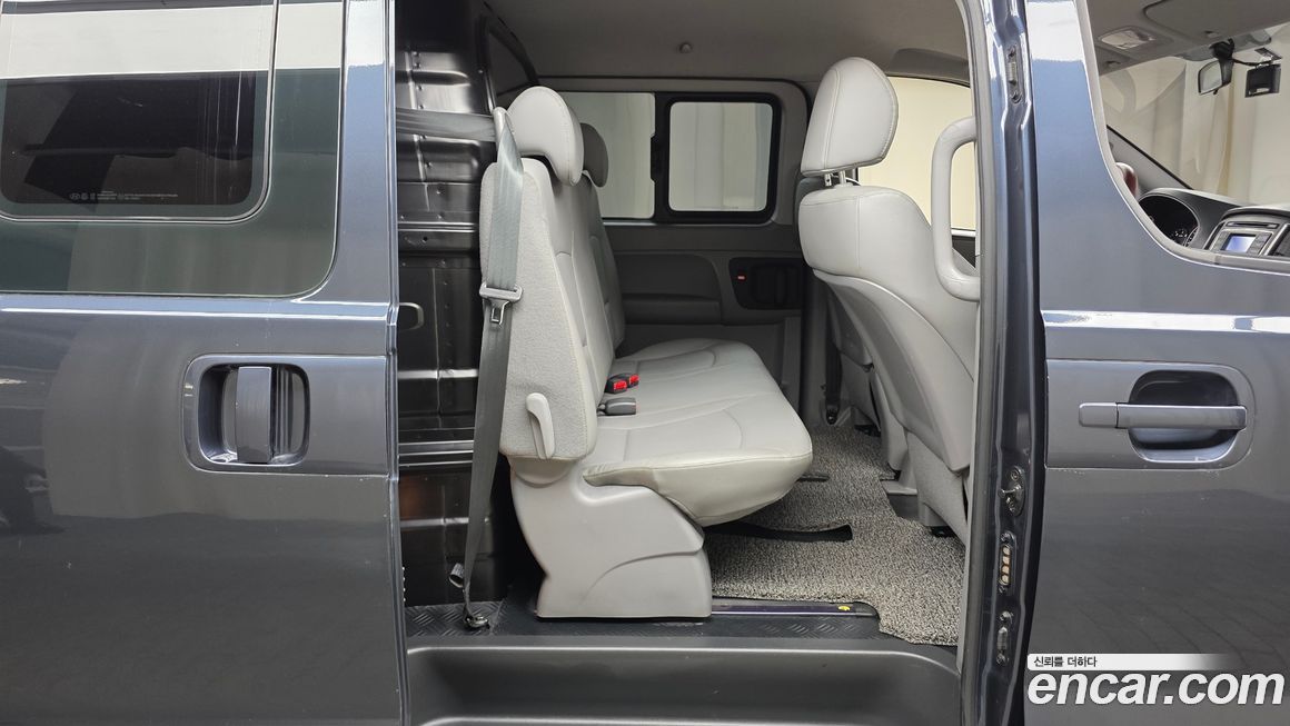 Hyundai Starex 2019
