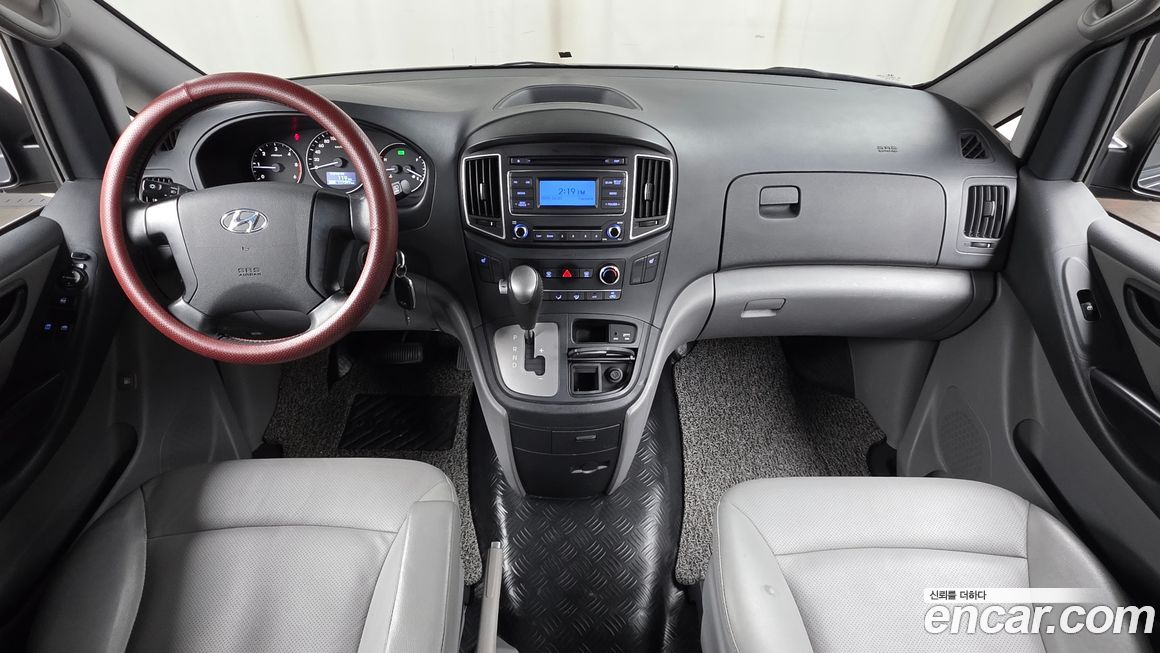Hyundai Starex 2019