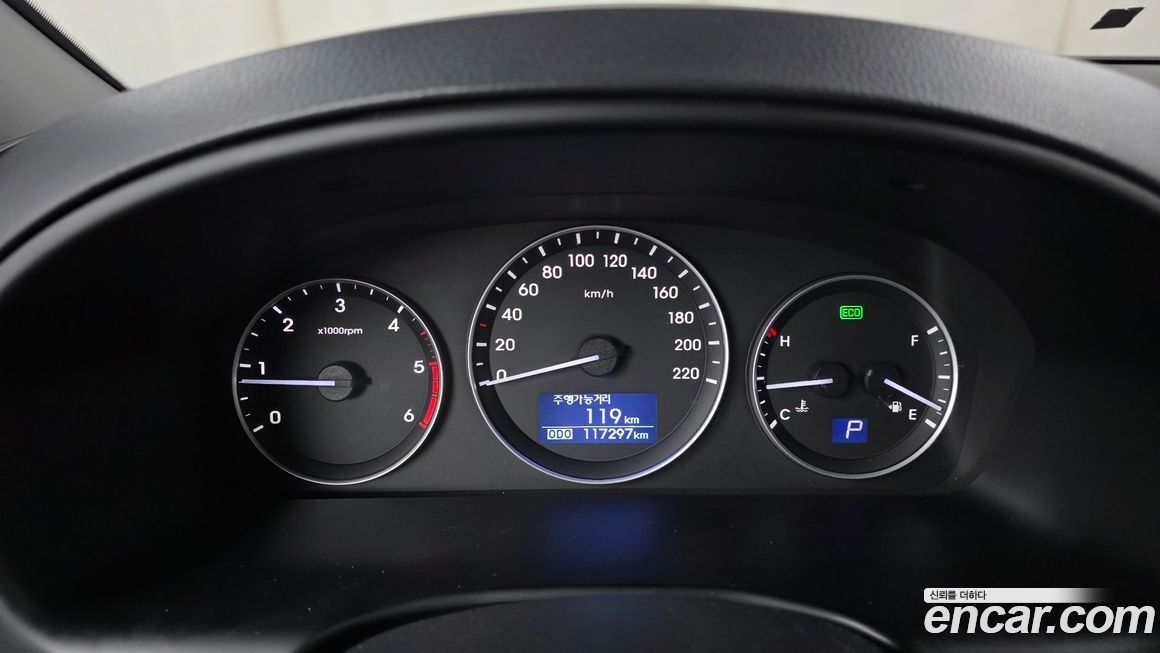 Hyundai Starex 2019