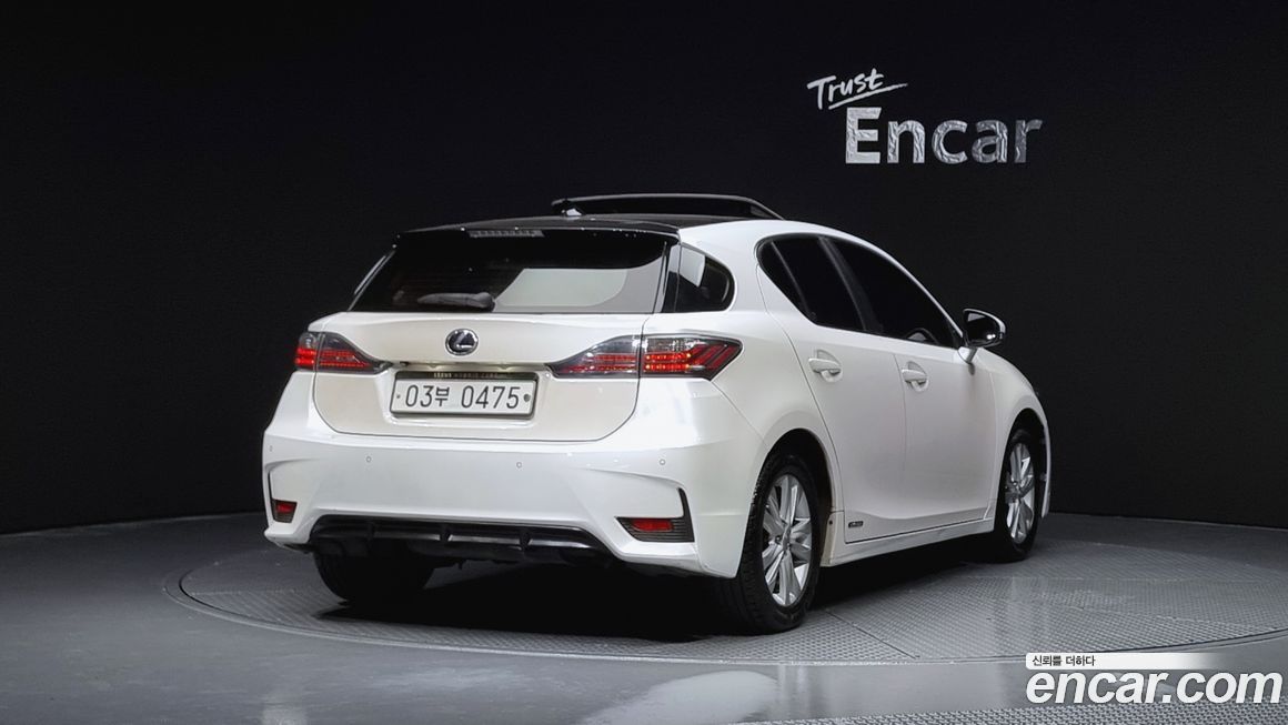 Lexus CT200h 2017