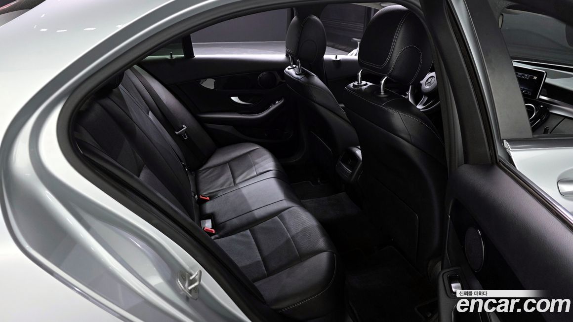 Mercedes-Benz C-Class 2016