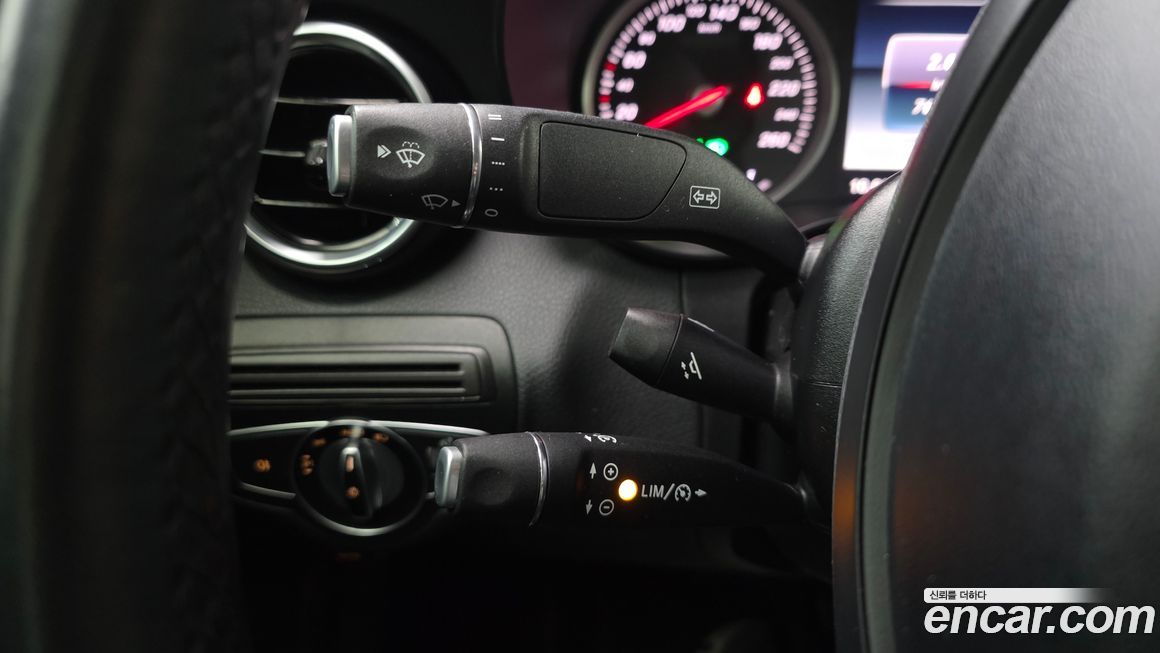 Mercedes-Benz C-Class 2016