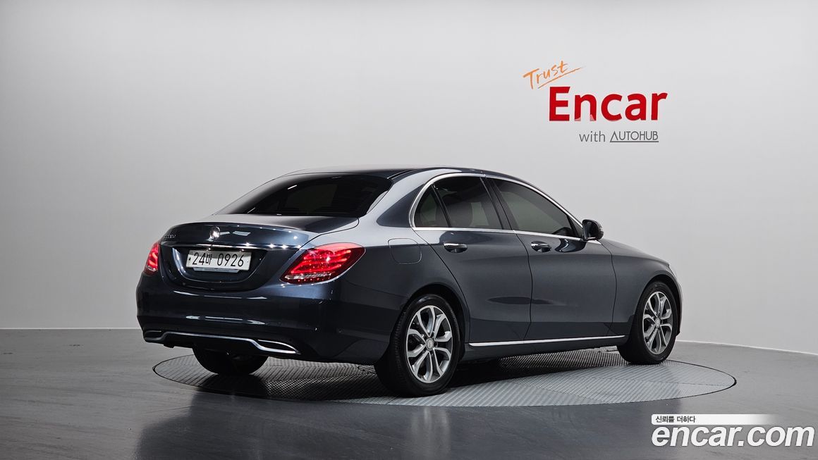 Mercedes-Benz C-Class 2016