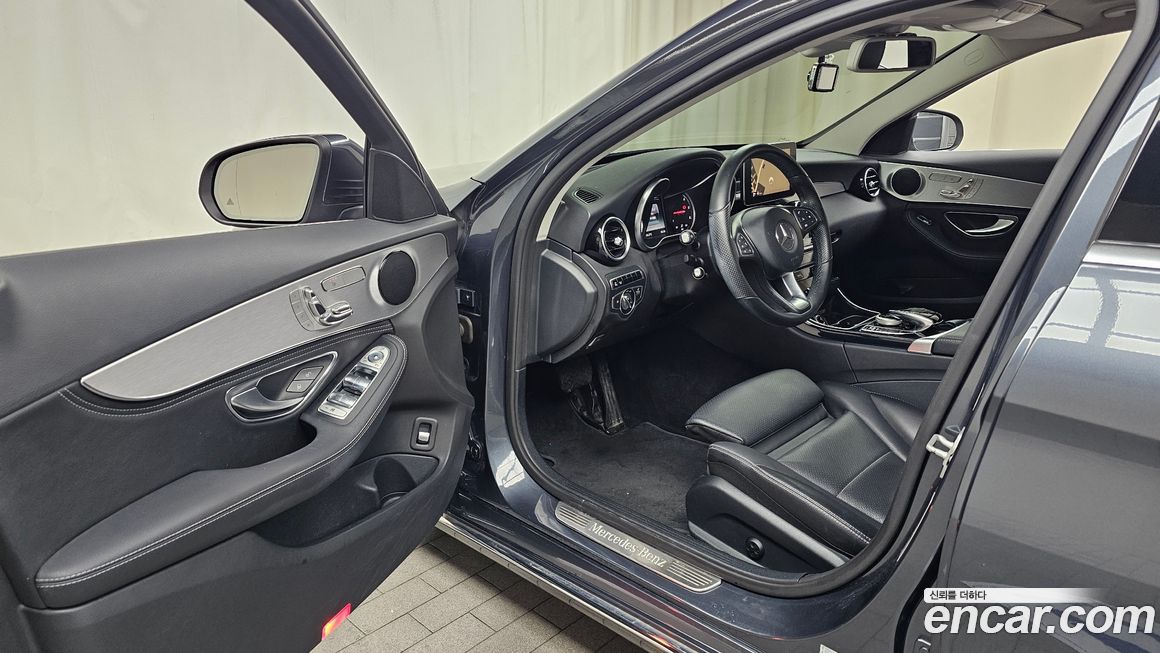 Mercedes-Benz C-Class 2016