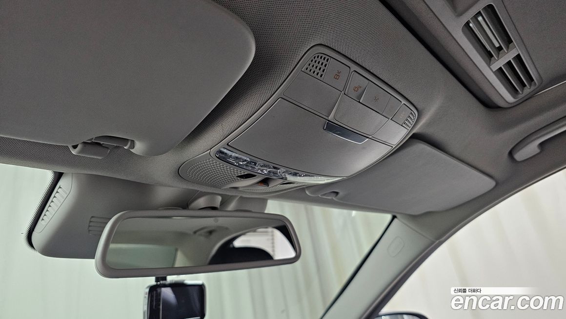 Mercedes-Benz C-Class 2016