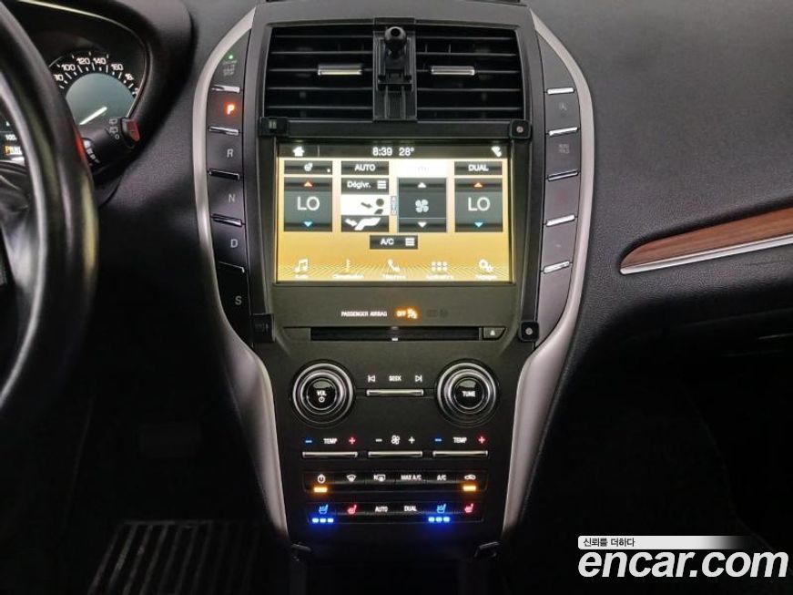 Lincoln MKC 2019