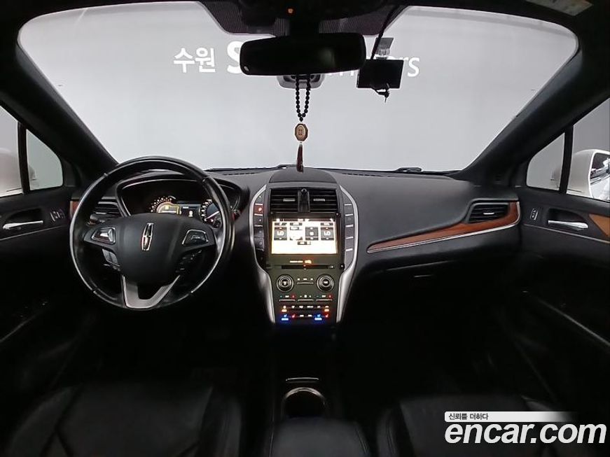 Lincoln MKC 2019