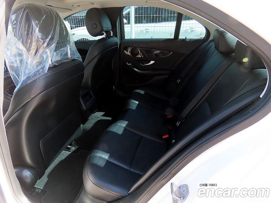 Mercedes-Benz C-Class 2018