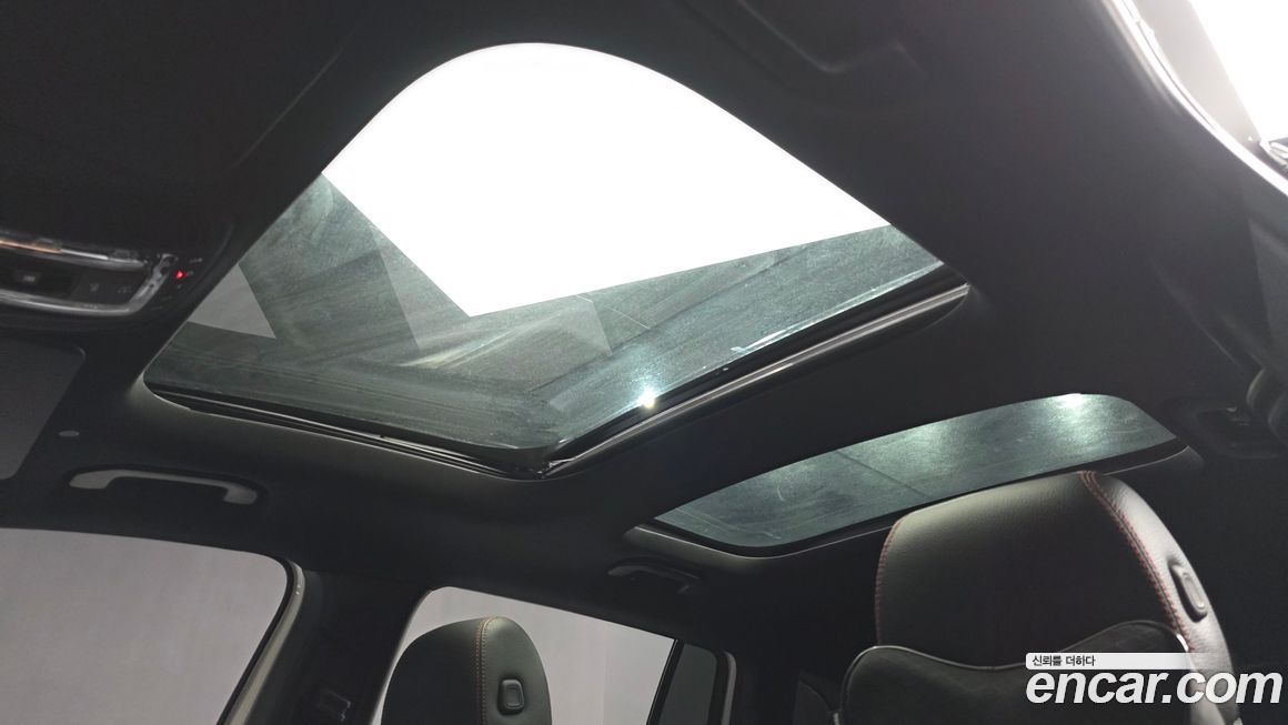 Mercedes-Benz GLB-Class 2021