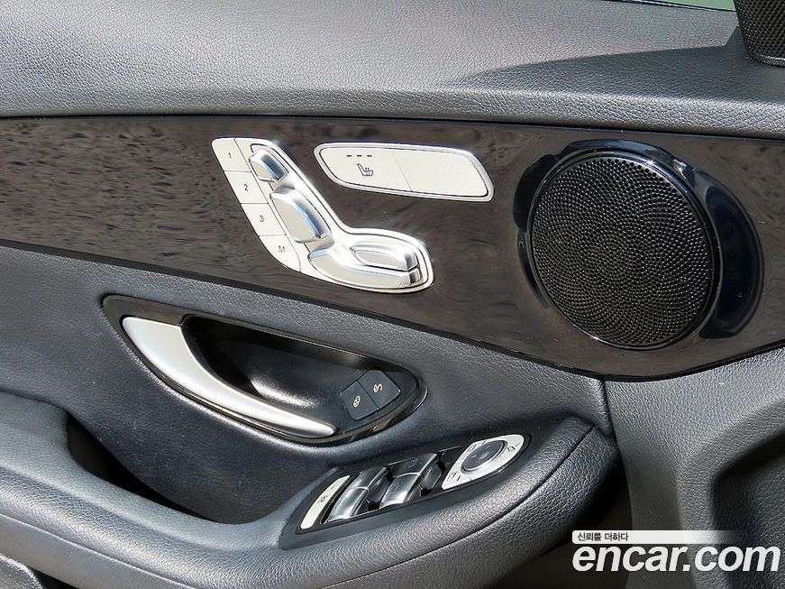 Mercedes-Benz C-Class 2018