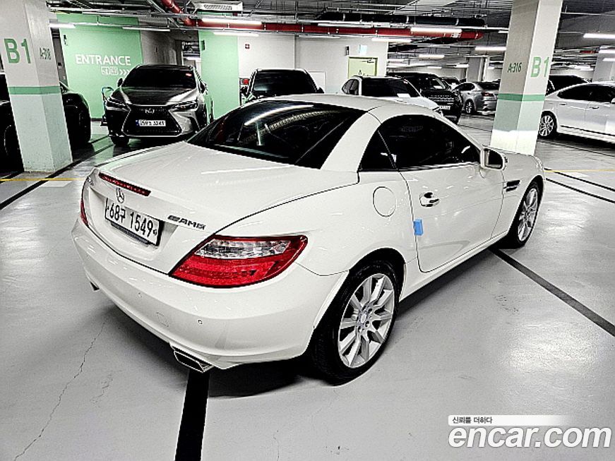 Mercedes-Benz SLK-Class 2013