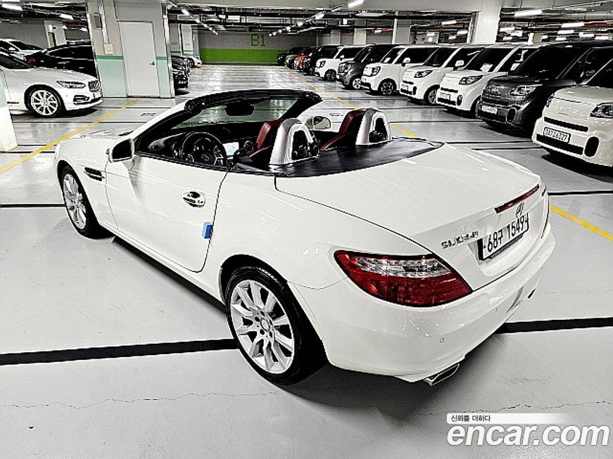 Mercedes-Benz SLK-Class 2013