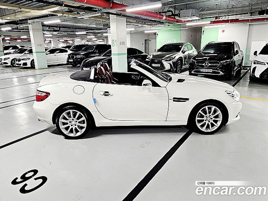 Mercedes-Benz SLK-Class 2013