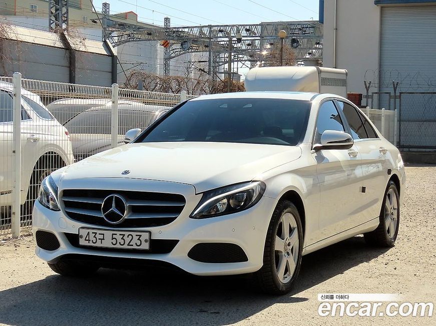 Mercedes-Benz C-Class 2018