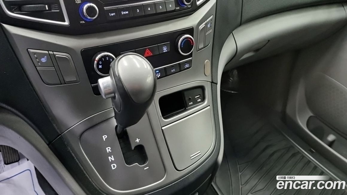 Hyundai Starex 2021