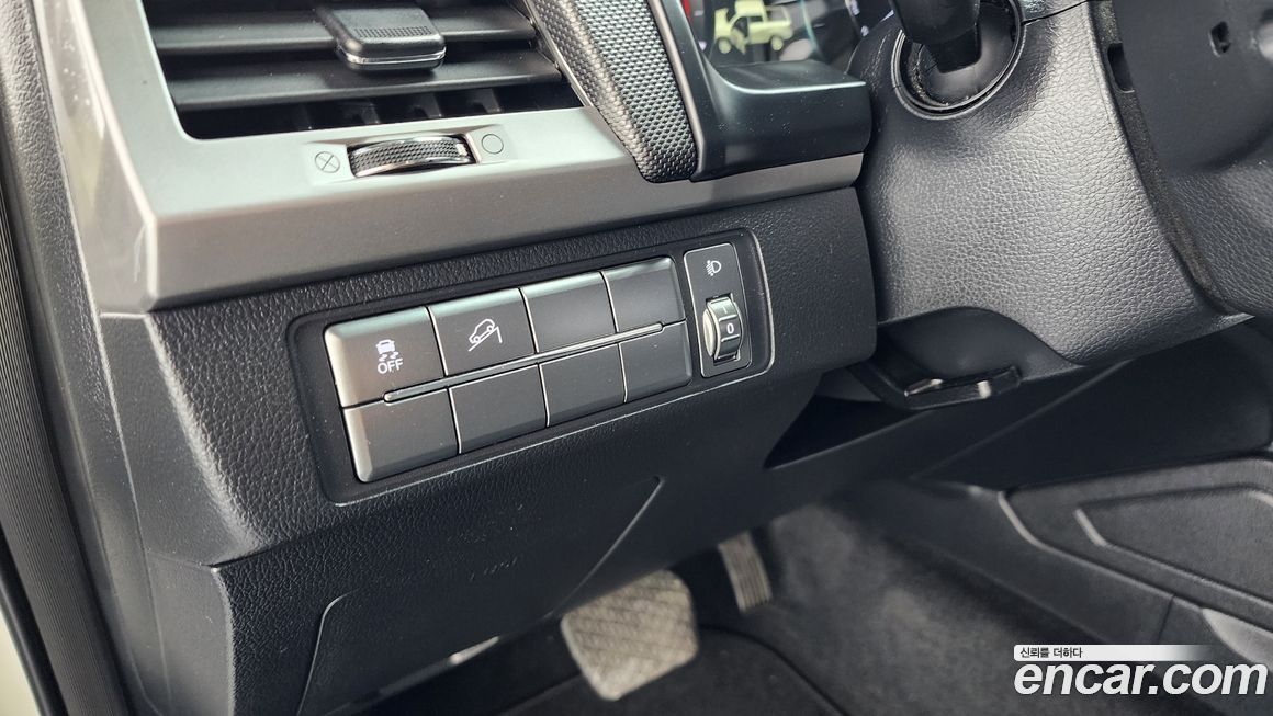 KG_Mobility_Ssangyong Rexton 2019