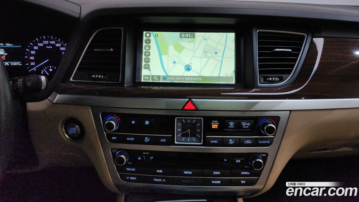 Genesis G80 2018
