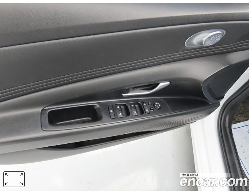 Hyundai AVANTE 2022