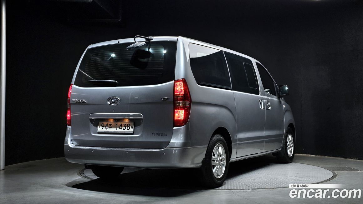 Hyundai Starex 2021
