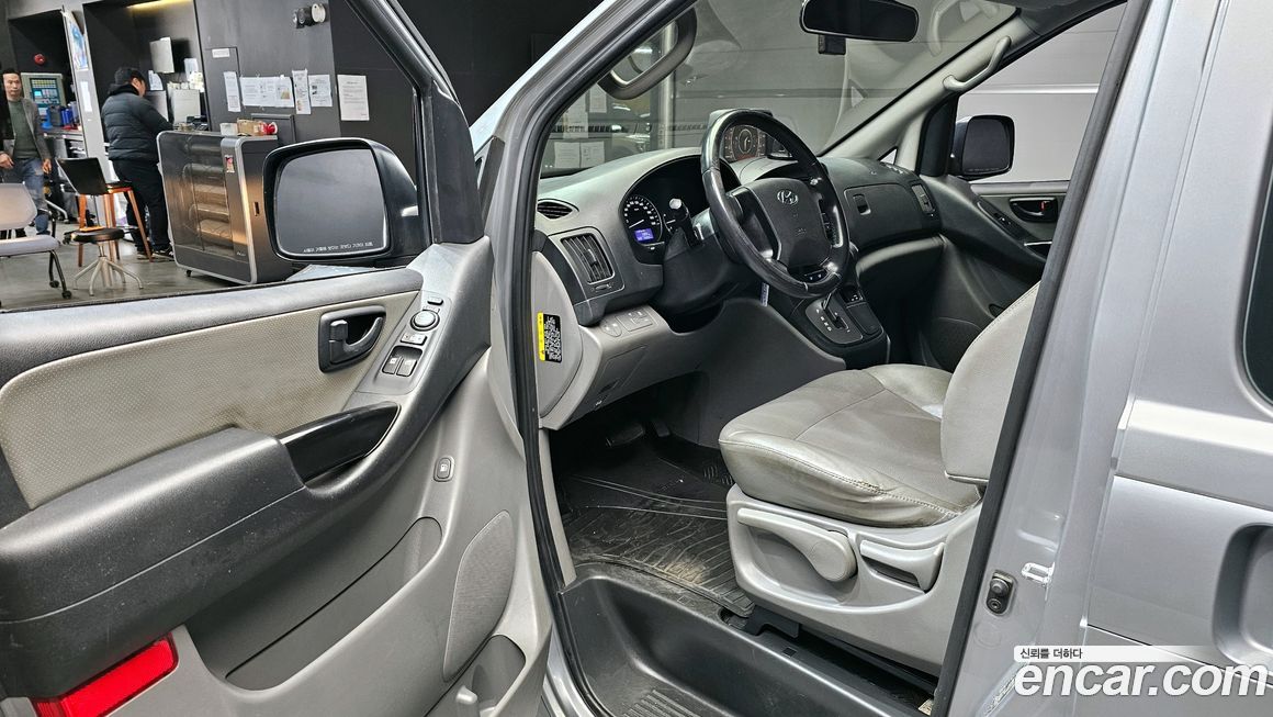 Hyundai Starex 2021