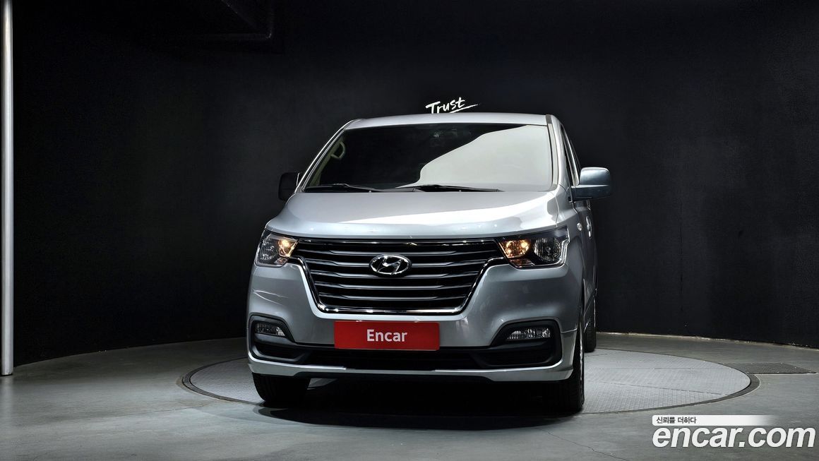 Hyundai Starex 2021