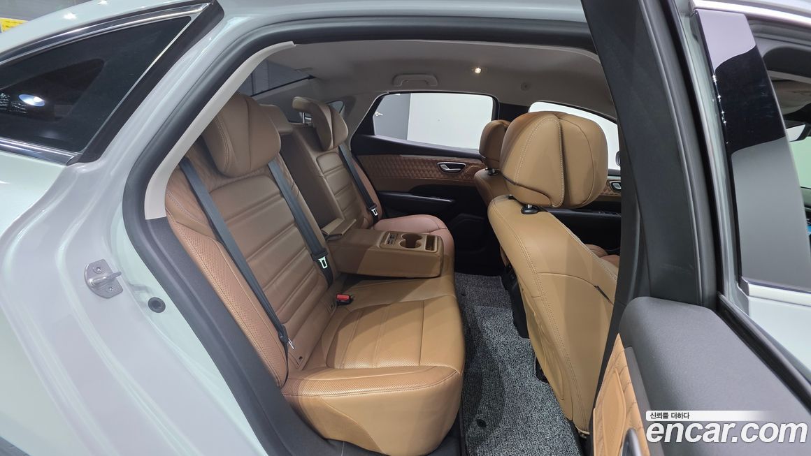 Renault-KoreaSamsung SM6 2022