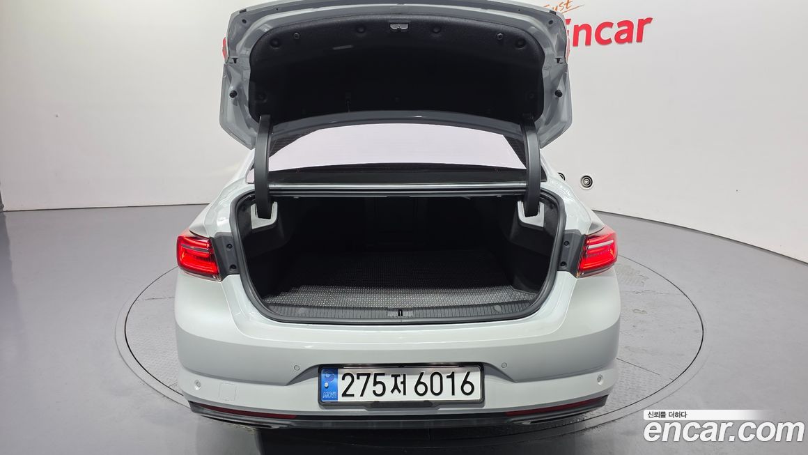 Renault-KoreaSamsung SM6 2022