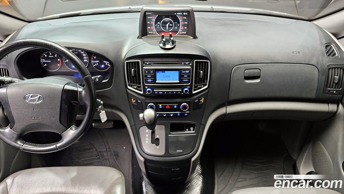 Hyundai Starex 2021