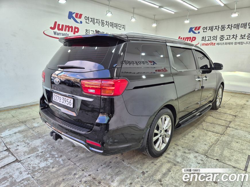 Kia Canival 2019