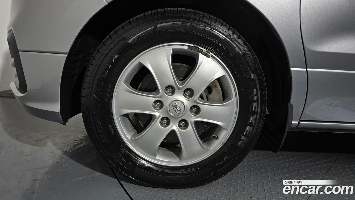 Hyundai Starex 2019