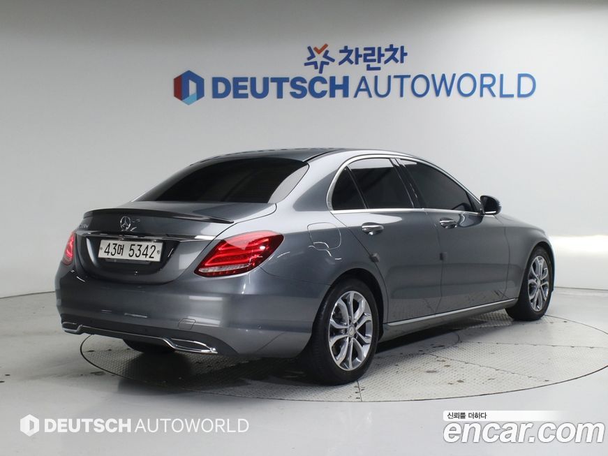Mercedes-Benz C-Class 2017