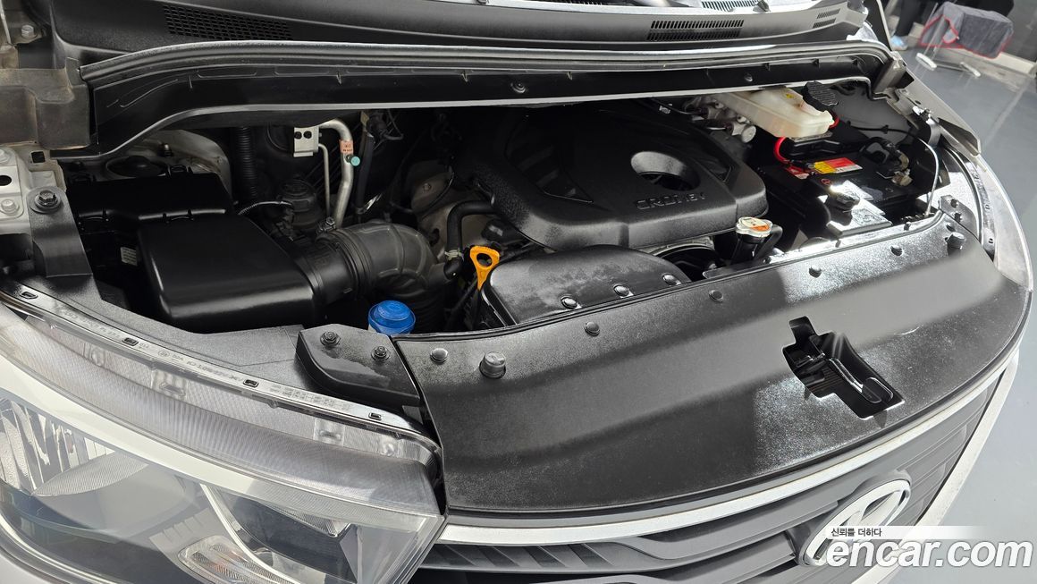 Hyundai Starex 2019
