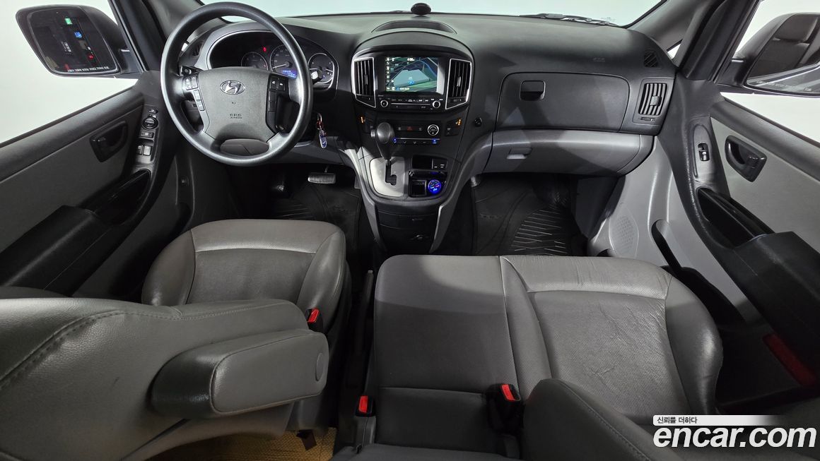 Hyundai Starex 2019